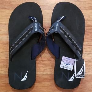 Men's Nautica flip-flops
